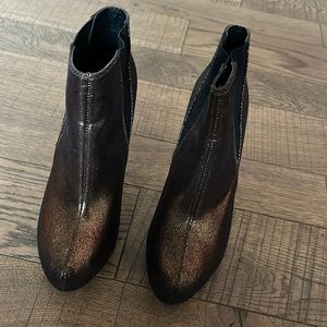 Used Banana Republic boots R R GEORGINE BRONZE